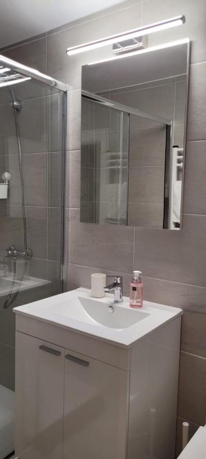 New Apartment In Center Madrid! Eksteriør bilde